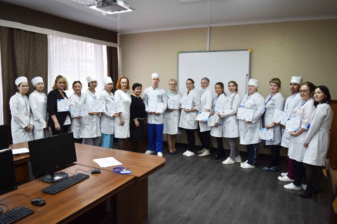 В Северо – Казахстанском высшем медицинском колледже прошел региональный конкурс профессионального мастерства WorldSkills по компетенции «Медицинский и социальный уход»